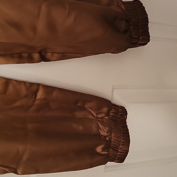 Kittenish Womens Satin Cargo Pants! - Picture 5 of 7